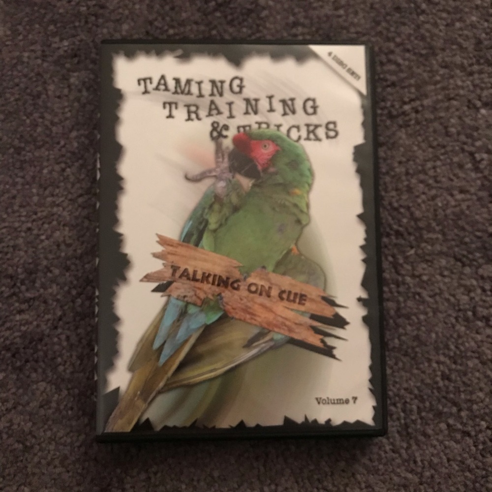 TAMING TRAINING & TRICKS, TALKING ON CUE DVDs